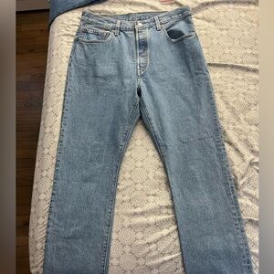 Levi 501 jeans